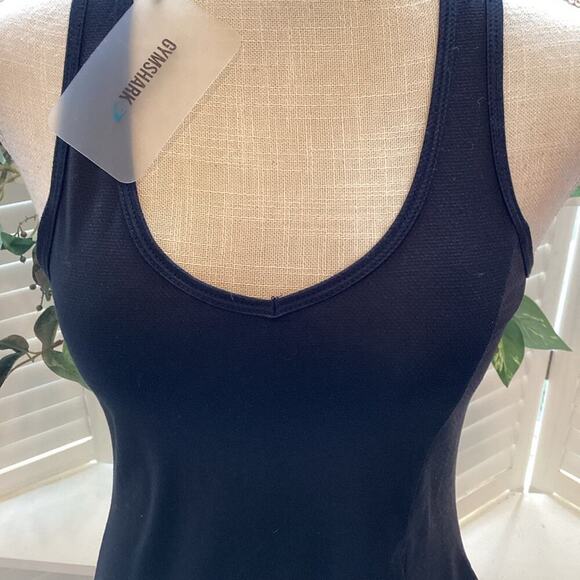 GYMSHARK NEW BLACK PARTIAL MESH TANK SIZE XS 1247 - Picture 2 of 6